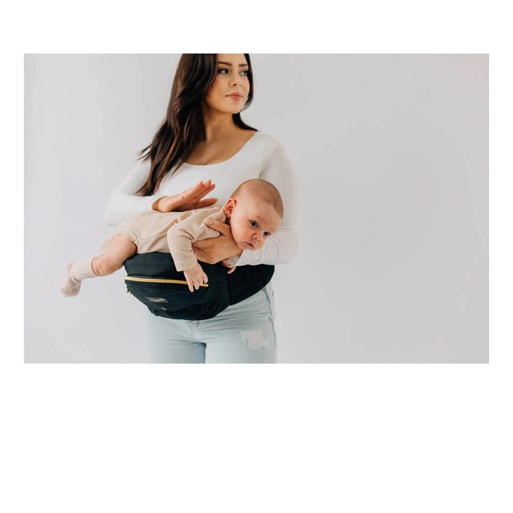 TushBaby Hip Carrier- gold & black